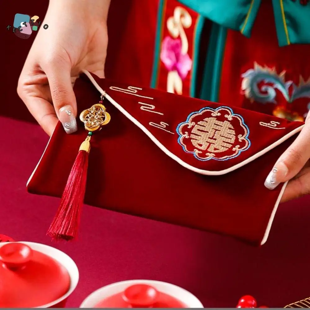 Múltiples patrones boda sobre rojo diseño de borla mejores deseos paquete de dinero rojo bordado tela de terciopelo HongBao regalos para niños