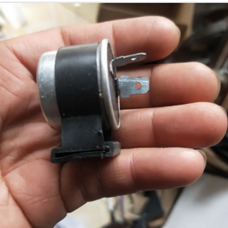 Electrical Relays Flash Relay For Honda CT70 90 CL100 C70 CL70 XL100 Turn Signal Flasher Winker Relay 6 VOLT Relay Socket