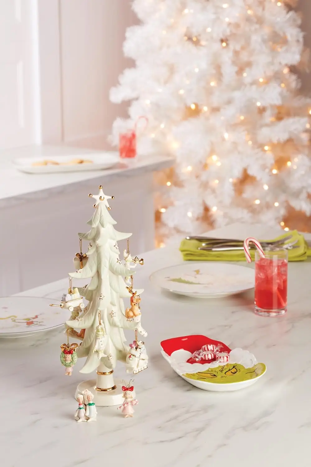 894166 مجموعة أطباق مميزة مكونة من 4 قطع من Merry Grinchmas، أدوات شرب عيد الميلاد، استضافة العطلات