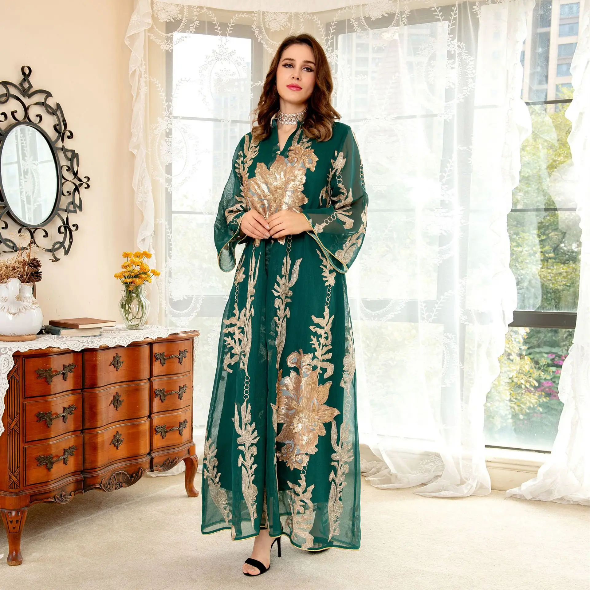 Imagem -02 - Abaya Elegante Bordada de Lantejoulas para Mulheres Manga Comprida Decote em v Kaftan Branco Verde Azul Vestido Muçulmano 2023