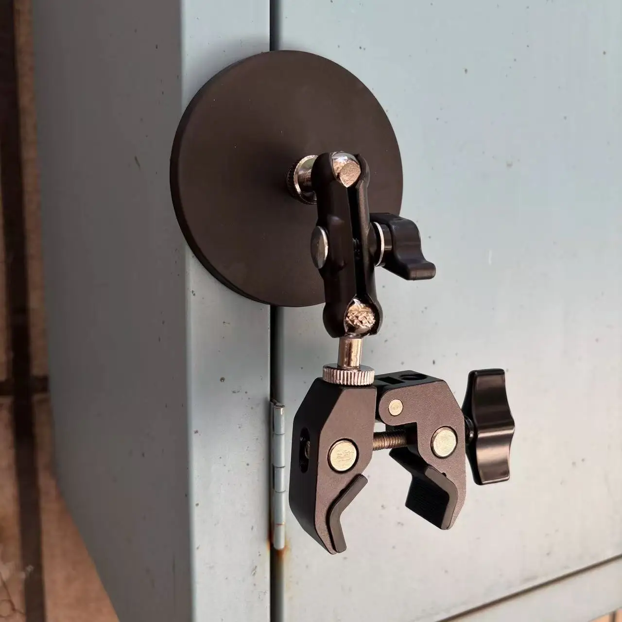 Multifunctional Metal Clamp Joint with 360 Strong Magnet Flashlight Umbrella Holder Phone Support Auxiliary Clamp