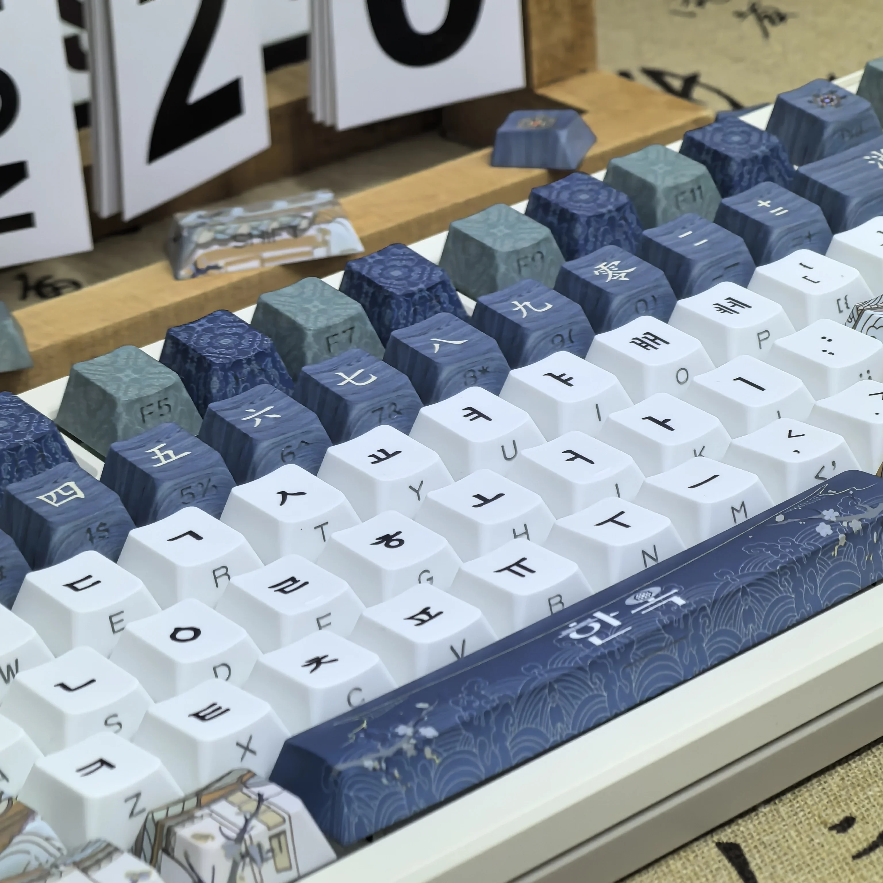 Architecture Korean Keycap Blue EN Side Engraved Translucent Cherry Pbt 126Keys 2.25/2.75U Alice Hanok Seoul Hangul Keycaps