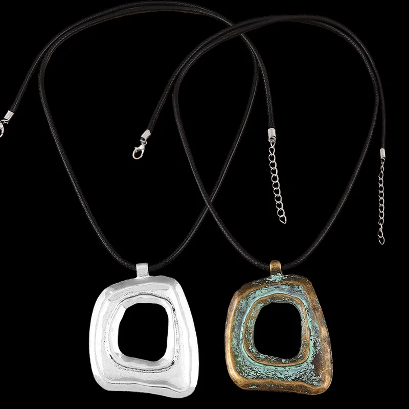 1 x Gold Color Long Gold Chain With A Chic Irregular Pendant Necklace For Women Exquisite Gift Jewelry