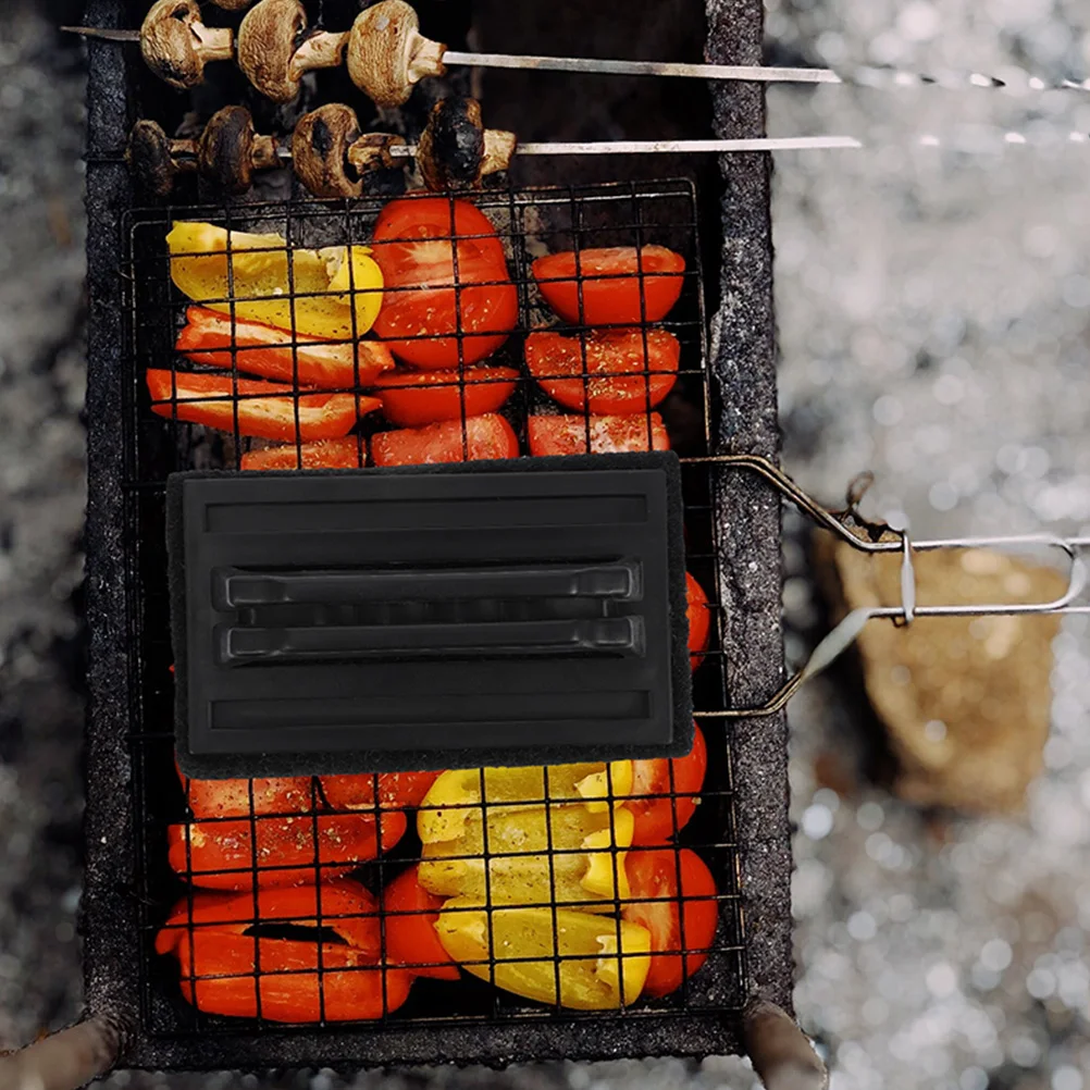 

2Pcs Non-Bristle Grill Cleaning Brush Multi-Purpose Scraping Tool for Grease Removal on Grates Rustproof Lightweight for Home