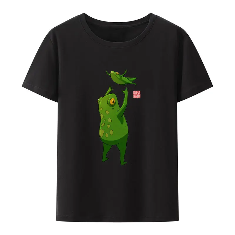 Frog and Her Sprog Playing Mother's Day Classic Print T Shirt Harajuku Camisetas Mujer Retro Funny Vintage Unisex Unique Cartoon