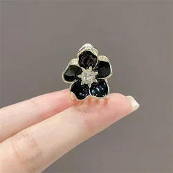Black Camellia Flower Ring With Rhinestone Center Gold Tone Alloy Band For Women Elegant Daily Wear Jewelry Gift