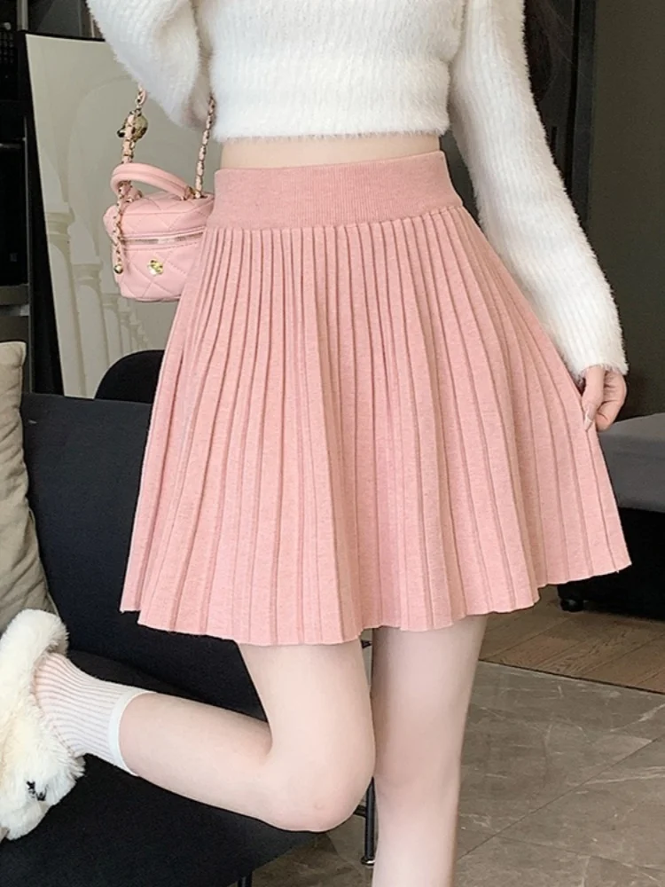 SMTHMA Gonna lavorata a maglia a pieghe calda 2025 Nuova gonna corta a vita alta autunno inverno Gonna a trapezio dimagrante da donna