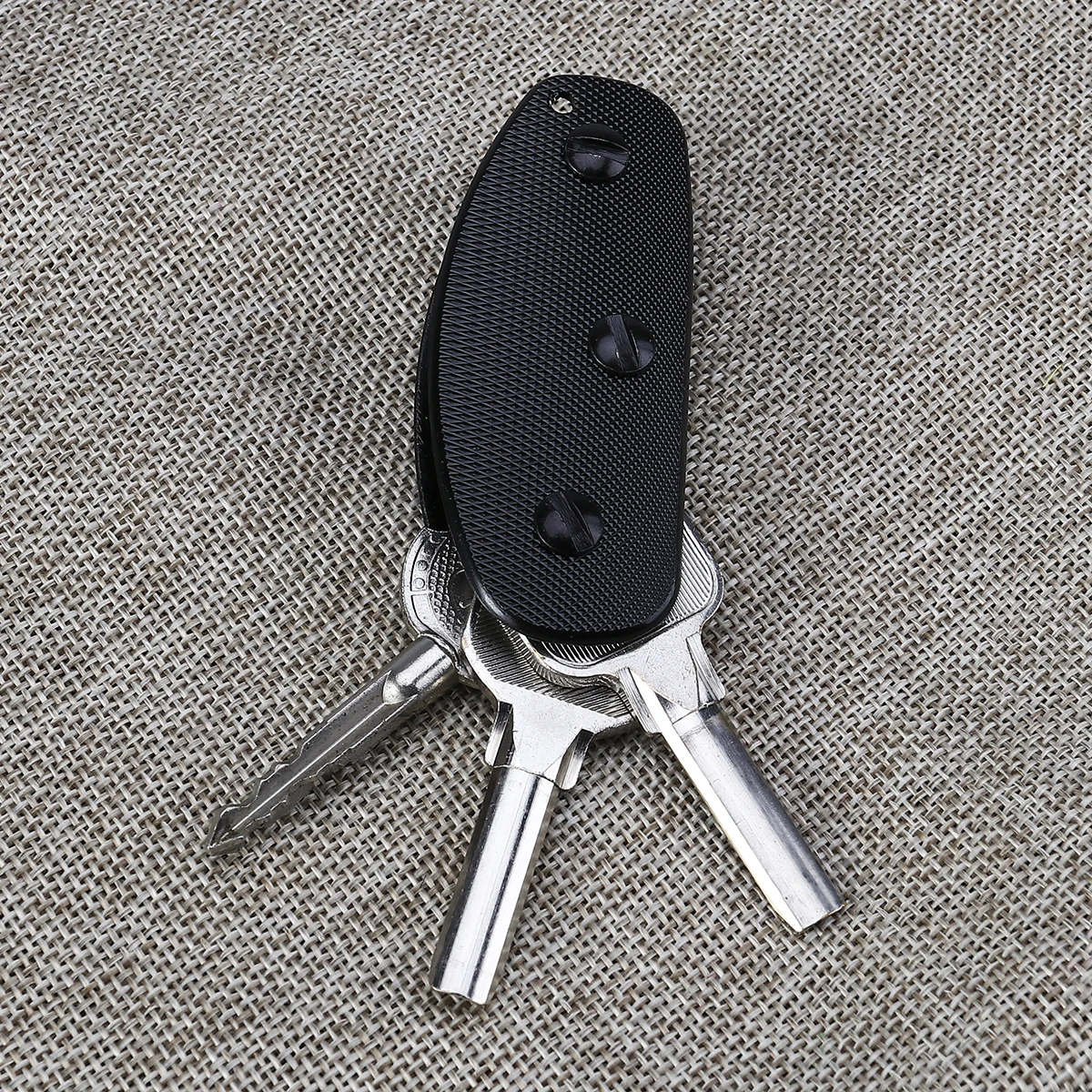 

Aluminum Alloy Key Holder 6 Keys Black 74x33x14mm Portable Pocket Tool Outdoor Carry Lightweight Clip for Everyday Use