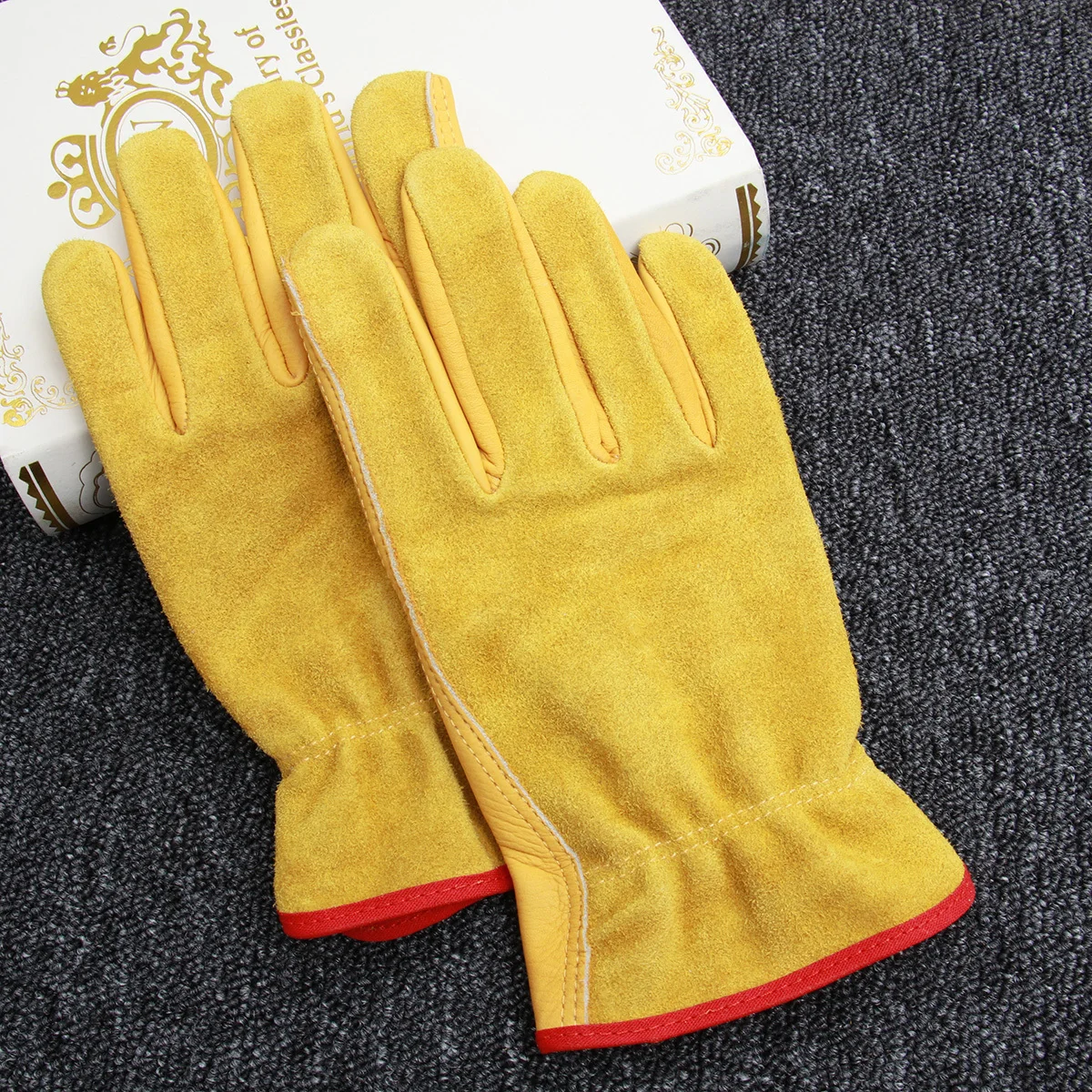 

1Pair Protective Anti-Puncture Garden Gloves Durable Cow Work Gloves for Electric Welding Repair Driving Gardening