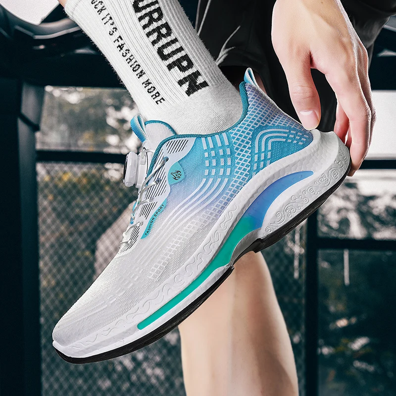 أحذية رجالية صيفية مصنوعة من نسيج شبكي مسامي، أحذية جري كاجوال عصرية ومتعددة الاستخدامات وممتصة للصدمات للمراهقين