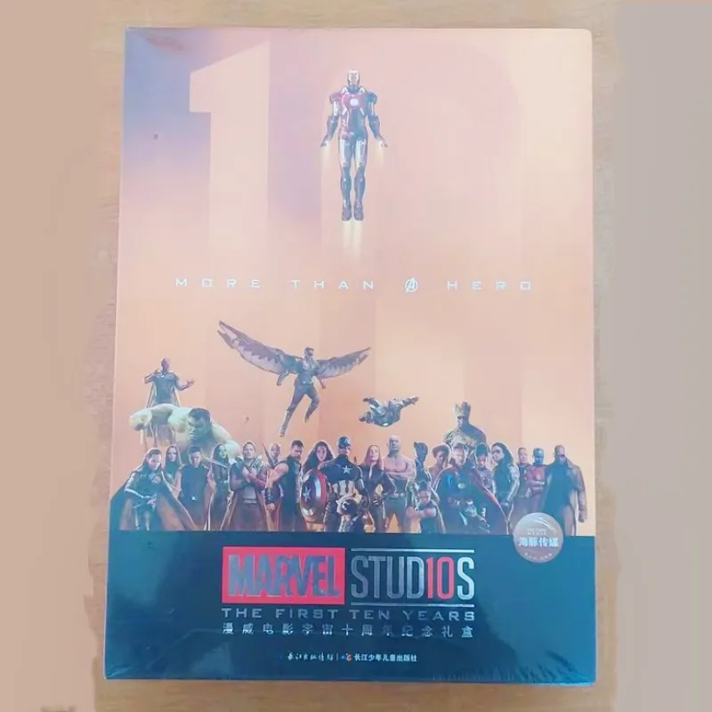 Marvel periferiche 10 ° anniversario confezione regalo Iron Man Thor Captain America Poster Doctor Strange cartolina Collection regalo di festa