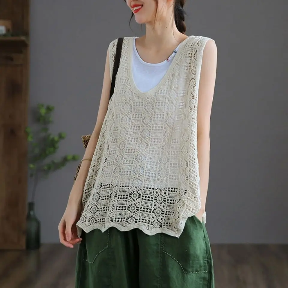 Woman Clothes Sleeveless Lace Tank Top Sexy Embroidery Comfortable Hollow-out Floral Crochet Suitable for Personality Girl D294