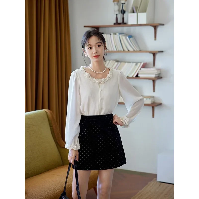 

Women Clothes Spring Autumn Fashion Casual Button Solid Color O-neck Women Shirts All-match Jacquard Appear Thin Long Sleeve Top