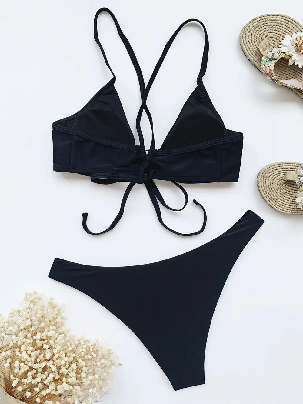 2024 New Black Costumi da bagno sexy Due pezzi Taglio alto Costumi da bagno donna Criss Cross Fasciatura Bikini Set Costumi da bagno da spiaggia Beachwear
