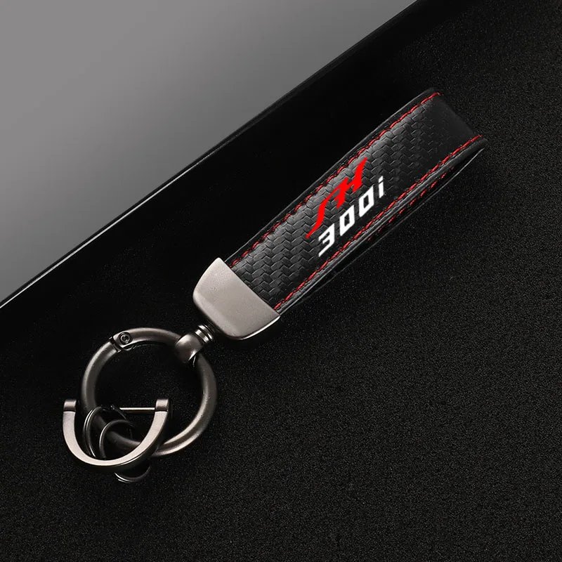 High-Grade Carbon Fiber Motorcycle Keychain Holder Keyring for HONDA  SH300i SH SH300 Accessories