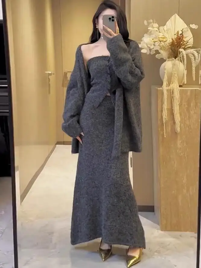 Retro Ladylike Style Knitted Sweater Three-Piece Set Women's Autumn New Korean Version Strap Vest Knitted Cardigan  Skirt...