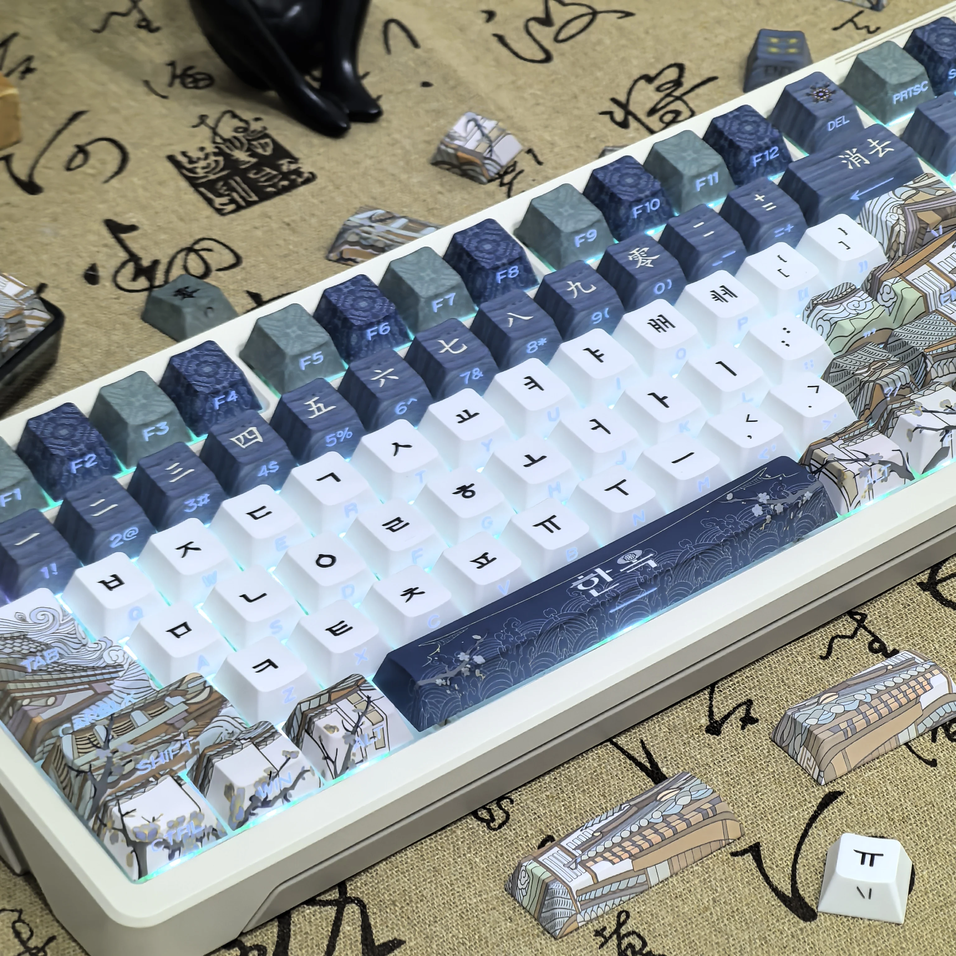 

Architecture Korean Keycap Blue EN Side Engraved Translucent Cherry Pbt 126Keys 2.25/2.75U Alice Hanok Seoul Hangul Keycaps