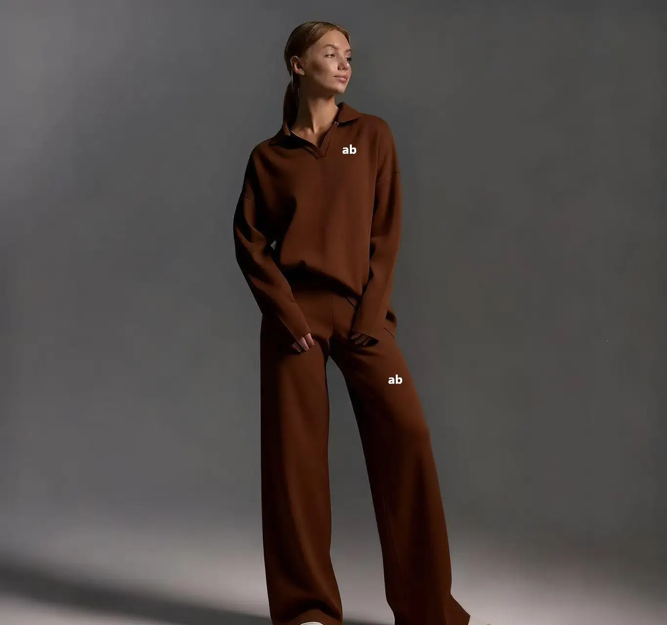2026 New Style Collarless Casual Fashion Pullover Jumpsuit with Wide Leg Pants Two-Piece Women's Fitness Set