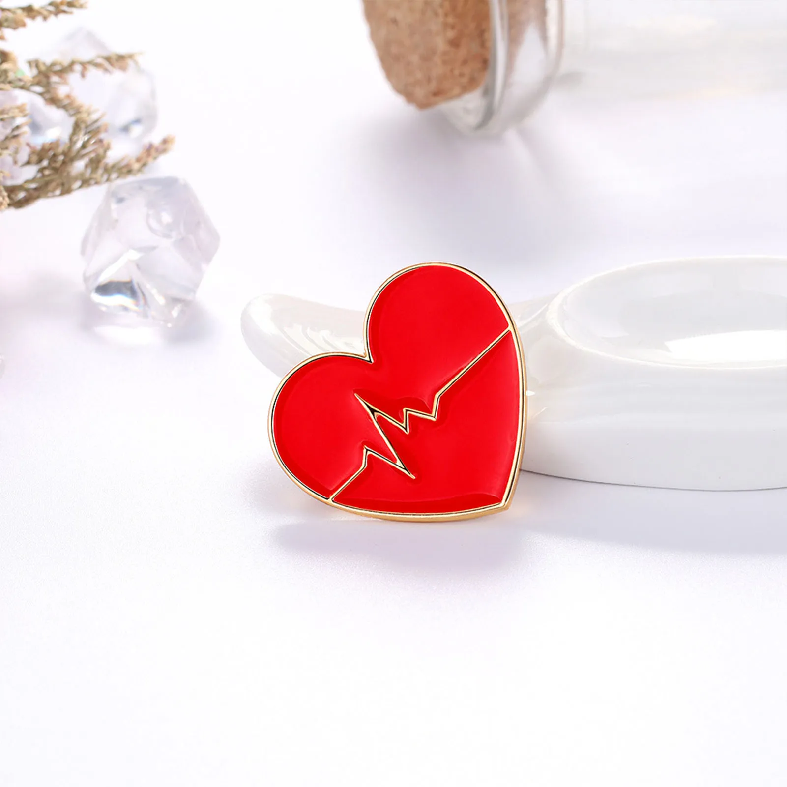 Red Heart Shaped Brooch  Alloy Electrocardiogram Curve Jewelry Enamel Pin Clothes Accessories New Year Valentines Day Gift