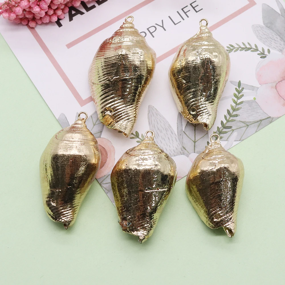 

Bohemian Conch Shell Pendant Natural Shell Jewelry Electroplated Gold Colour Necklace Bracelet Jewelry DIY Craft Accessories