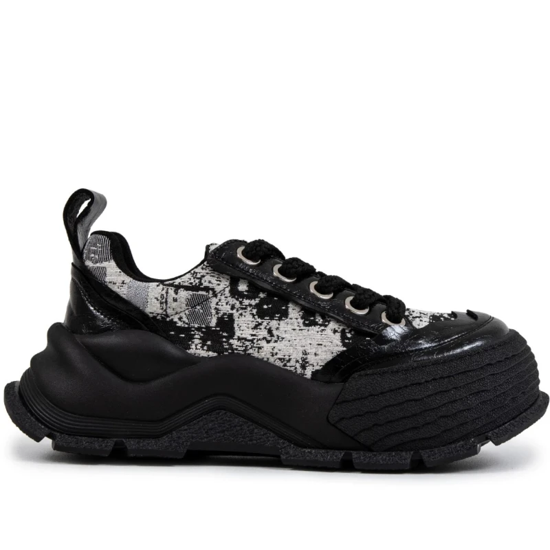 Denim Embroidered Embossed Thick Bottom Canvas Shoes for Men's Wide Version Board Shoes Europe/American Height Increasing Shoes