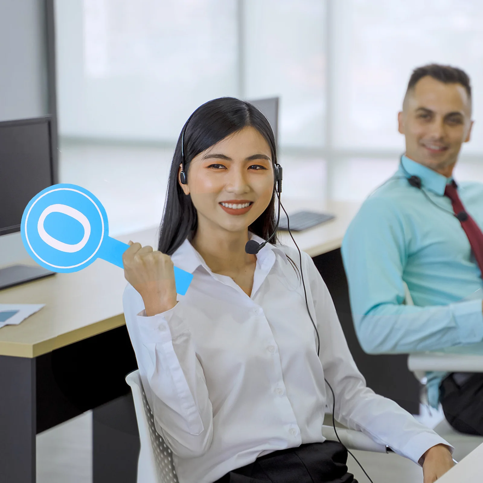 

4Pcs Classroom Voting Boards Handheld Score Paddles Teacher Judging True False Answer Boards Lightweight