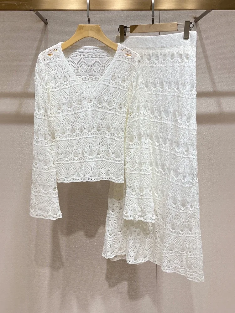 

Chic Relaxed Feel Outfit Suit 2025 Autumn New Hollow Knitted Sweater And Long Skirt Two-Piece Sets For Women Cardigan Sweaters