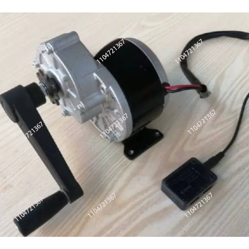 

Low-speed hand generator 12 volts 24V350 watts DC mobile phone charging battery charging permanent magnet 1pcs