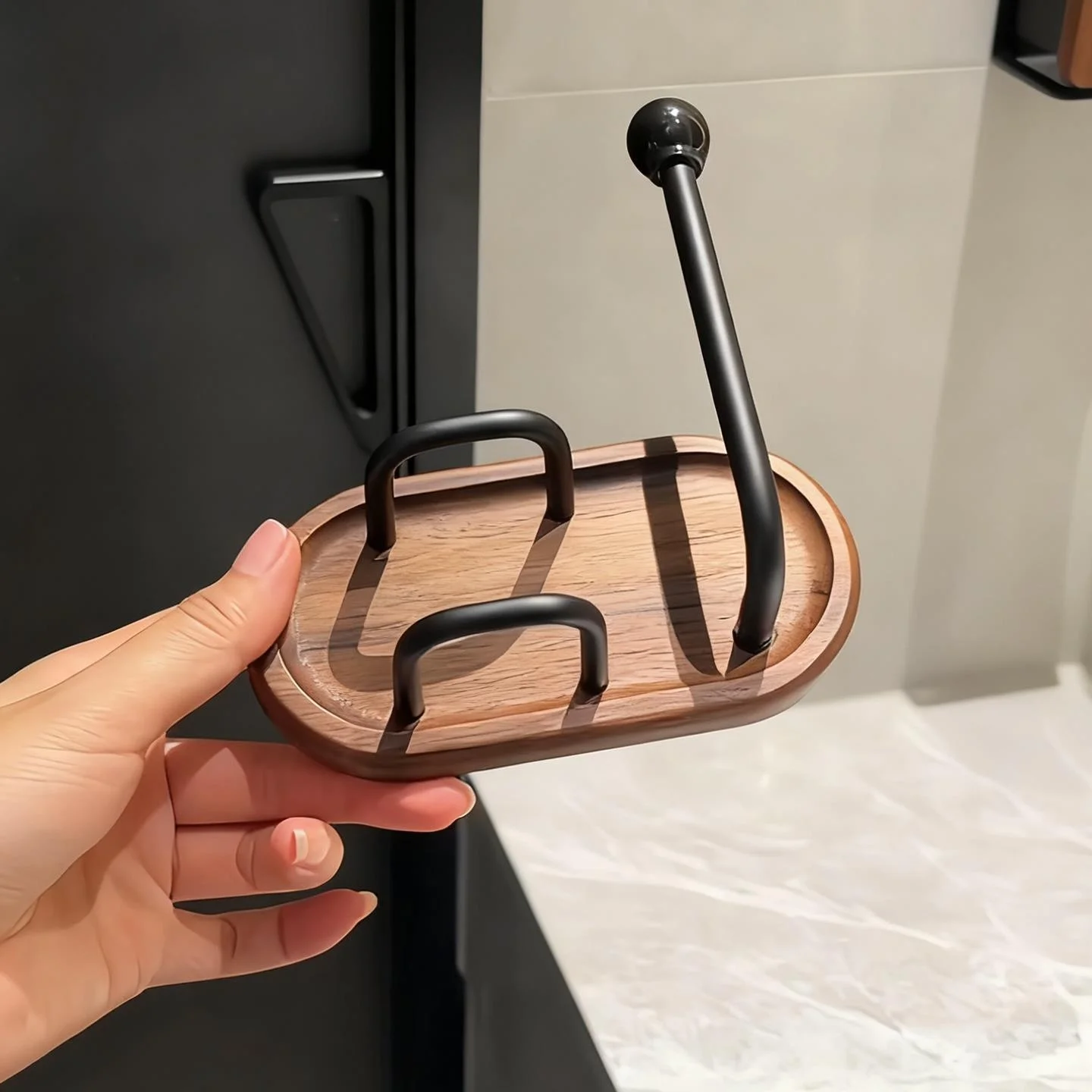 

Bathroom Wall-Mounted Walnut Comb Hair Tie Hook Strong Adhesive Storage Hairband Holder No Drilling Required Organizer
