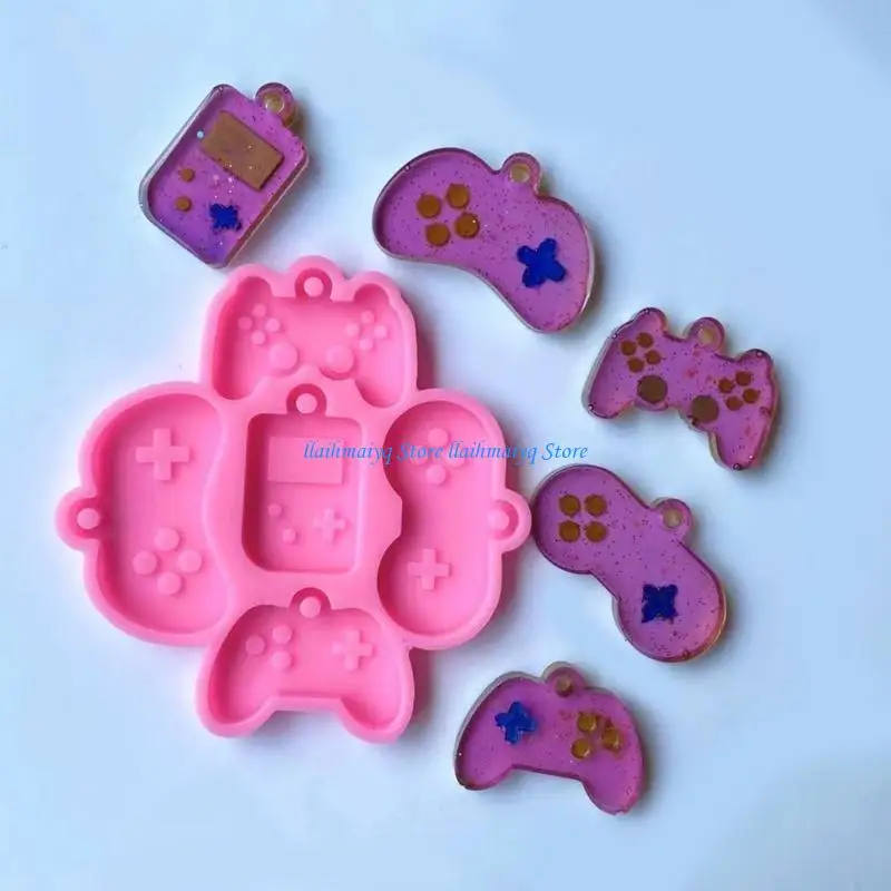 

573B Game Handle Keychain Silicone Mold with Hole Keyring Pendant Handmade Mold for Valentine's Day Gift Jewelry Making