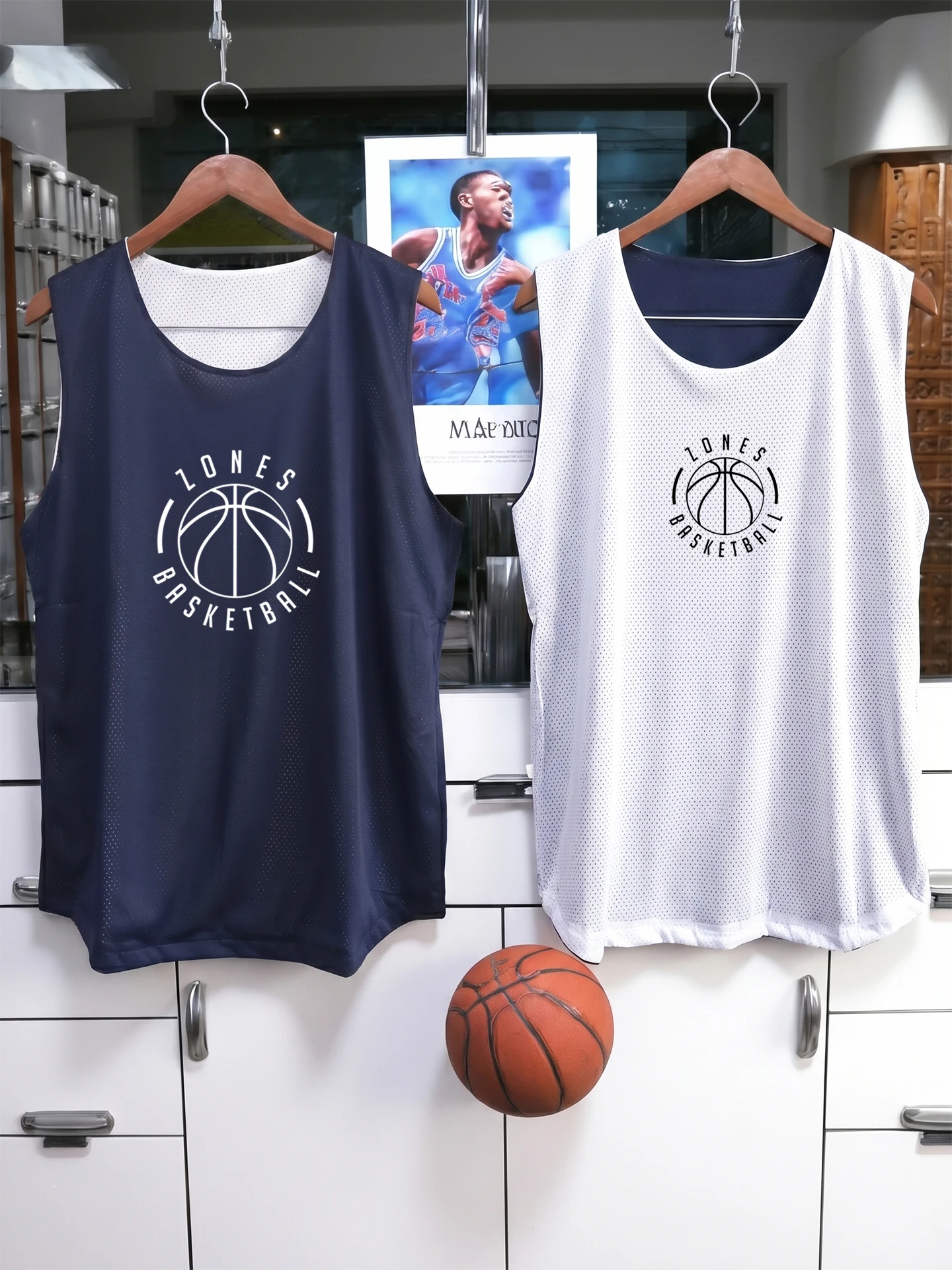 Double-Sided American Basketball Uniform Set for Men And Women Practice Game Competition Team Vest Polyester Fiber Shorts