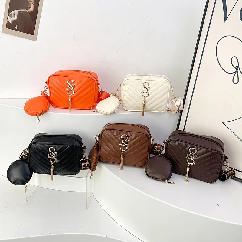

Elegant Camera Bag 2025 New for Women, Luxury Soft Leather Crossbody Purse, Fashionable Wide Strap Bag for All Occasions