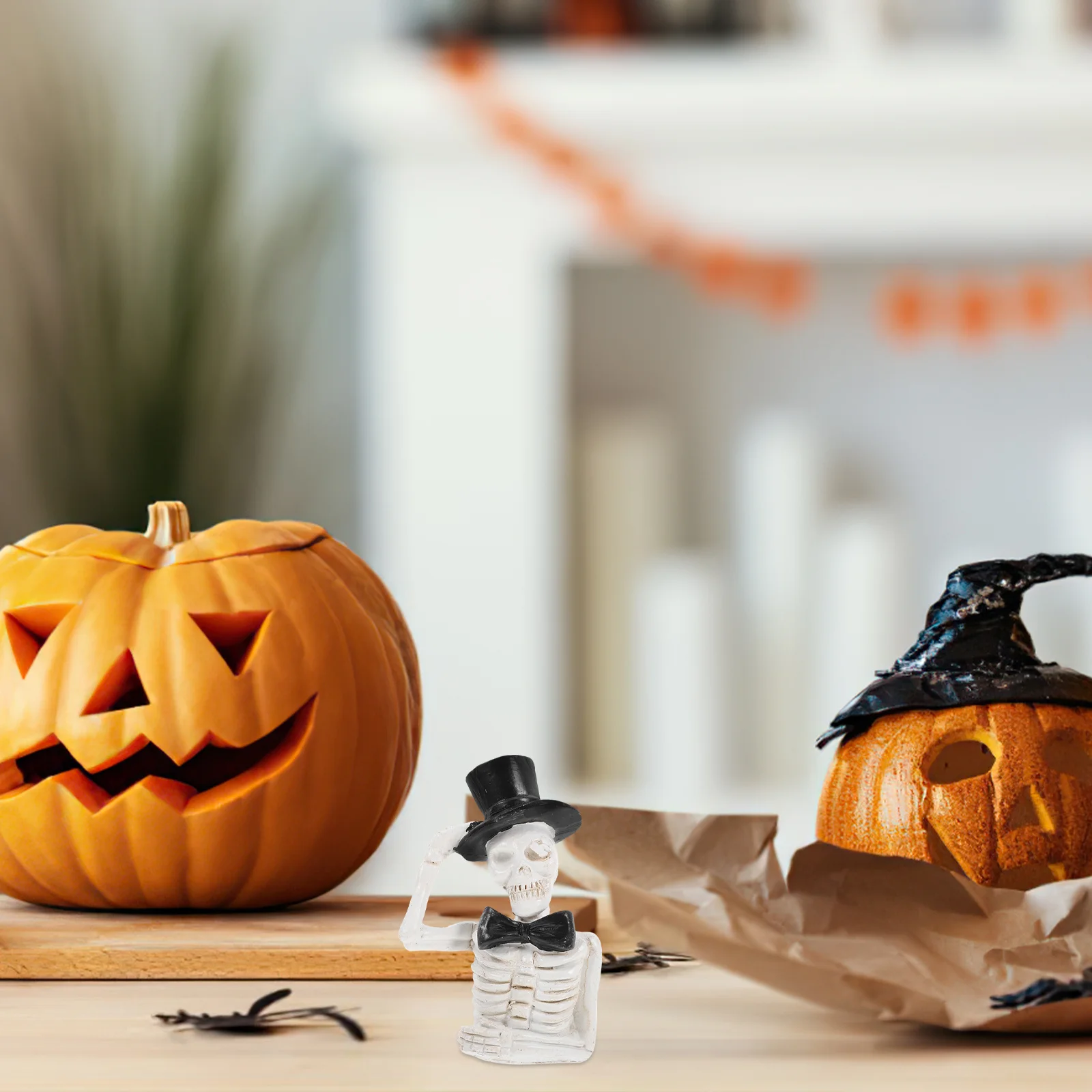 

Gentleman Ghost Handmade Resin Halloween Decoration Desktop Garden Ornament Mini Statue For Party Home Decor