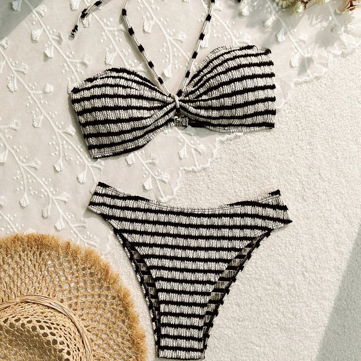 Black White Striped Two-Pieces Women Halter Thong 2024 Push-Up Bikini Set Swimsuit Swimwear Bathing Suit Beachwear Biquini