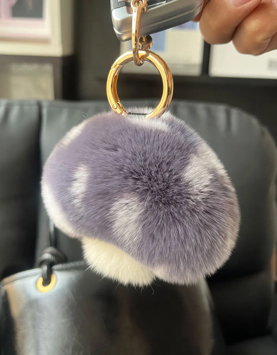 Niedlicher Echter Rex-Kaninchenfell-Pilz-Schlüsselanhänger, Flauschiger Pompon-Autoschlüsselring, Taschenanhänger, Charm im Ins-Stil, Modisches Geschenk für Frauen und Mädchen – Detail 2