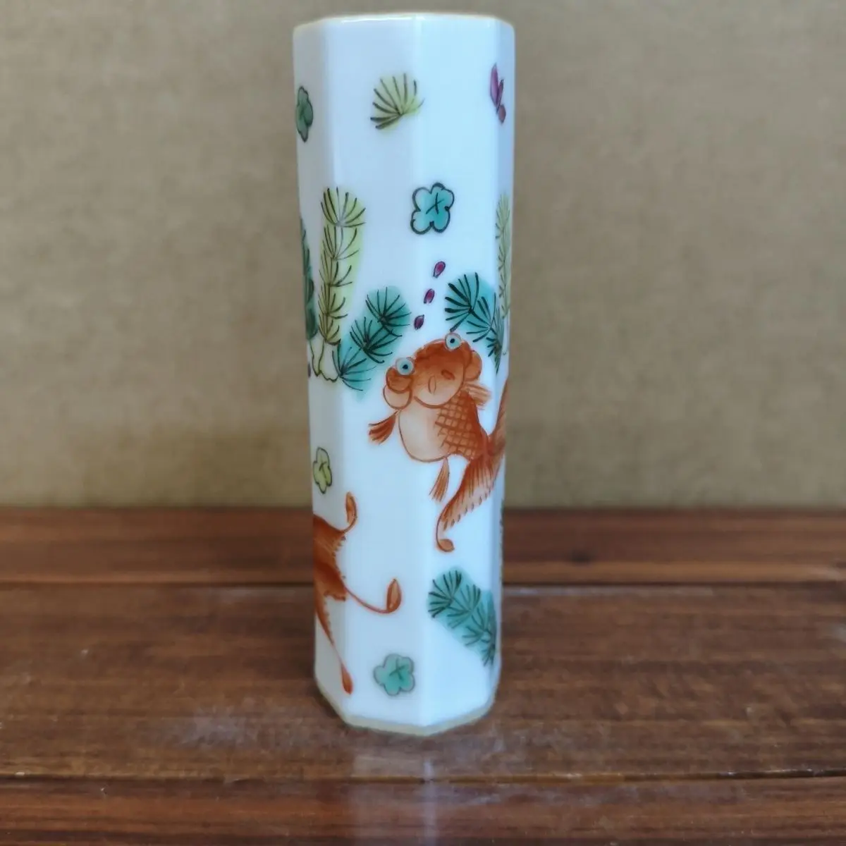 Vintage Old Collection Octagonal Fragrance Tube With Fish And Algae Pattern Decorative Storage Bottle Jar Box