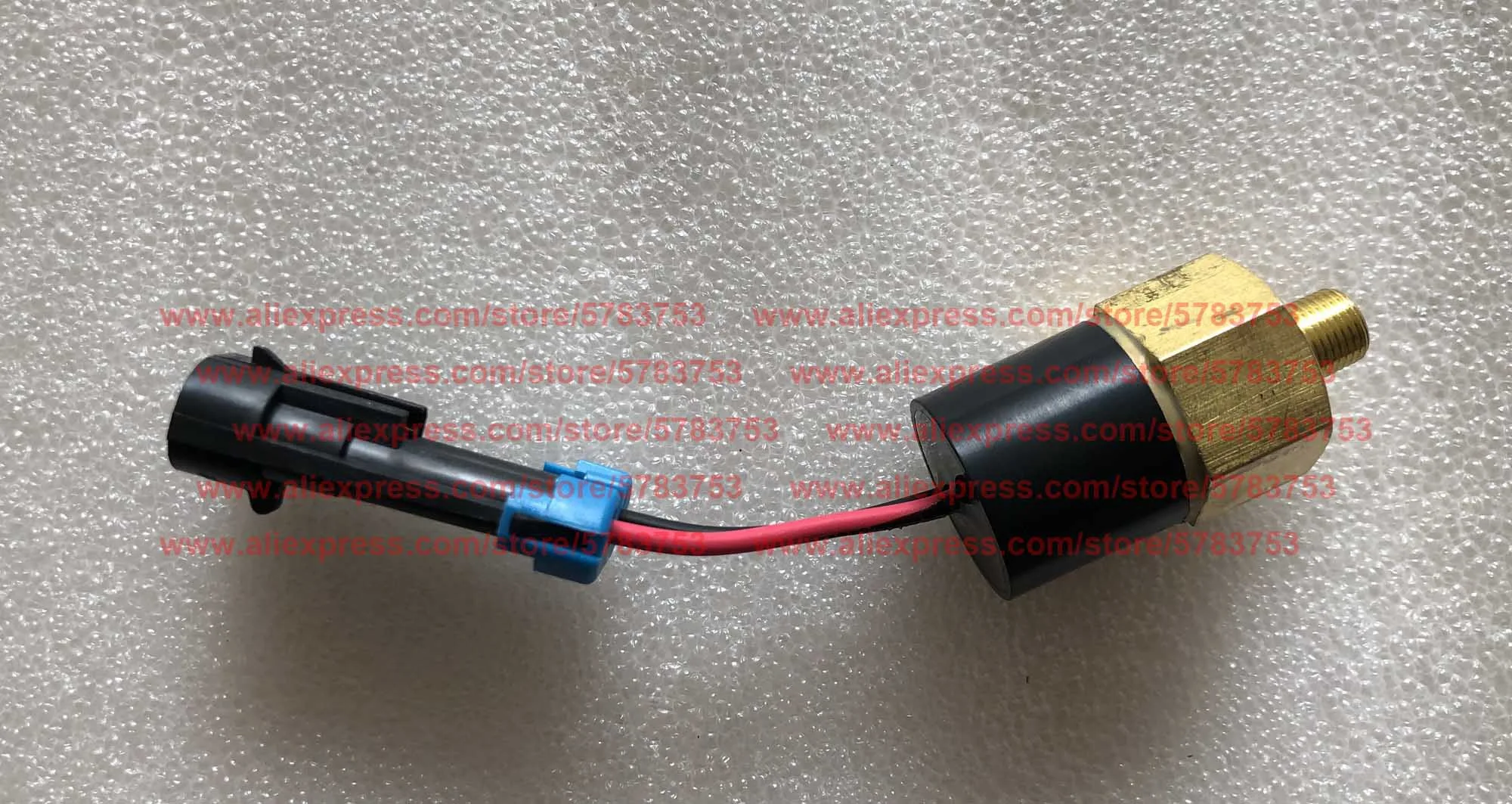 Bobcat 6676053 Oil Pressure Sensor, Bobcat E08 E10 E14 E16 319 320 321 322 323 324 418 453 463, Kubota D722