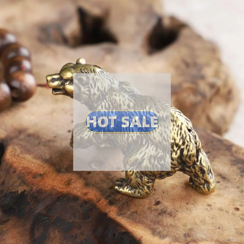 Alloy Bear Figurine With Exquisite Engraved Texture Vintage Finish For Home Desktop Ornament Gift