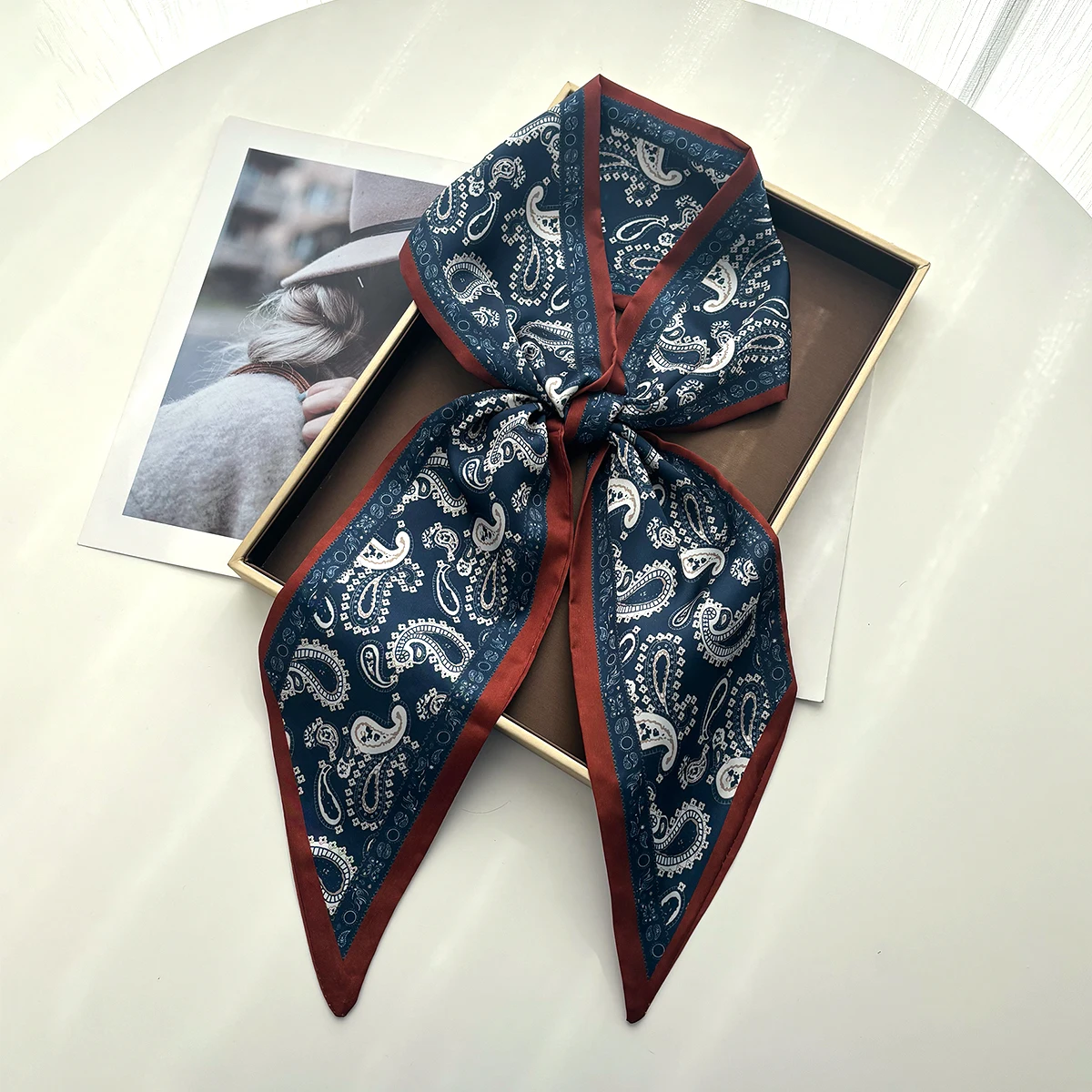 

Шарф-платок с узором пейсли для женщин, роскошная повязка для волос, мягкая шелковая лента, шарф-платок для сумки, дизайнерский ремень на запястье для повседневной носки