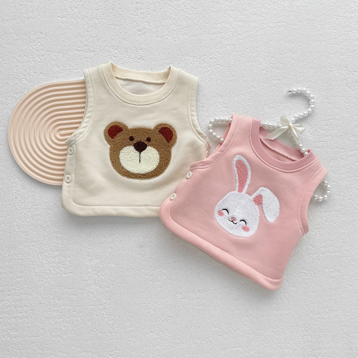 Autumn Baby Girls Boys Clothes Cotton Bear Rabbit Prints Infant Sleeveless Top 0-2 Years Old Baby Vest