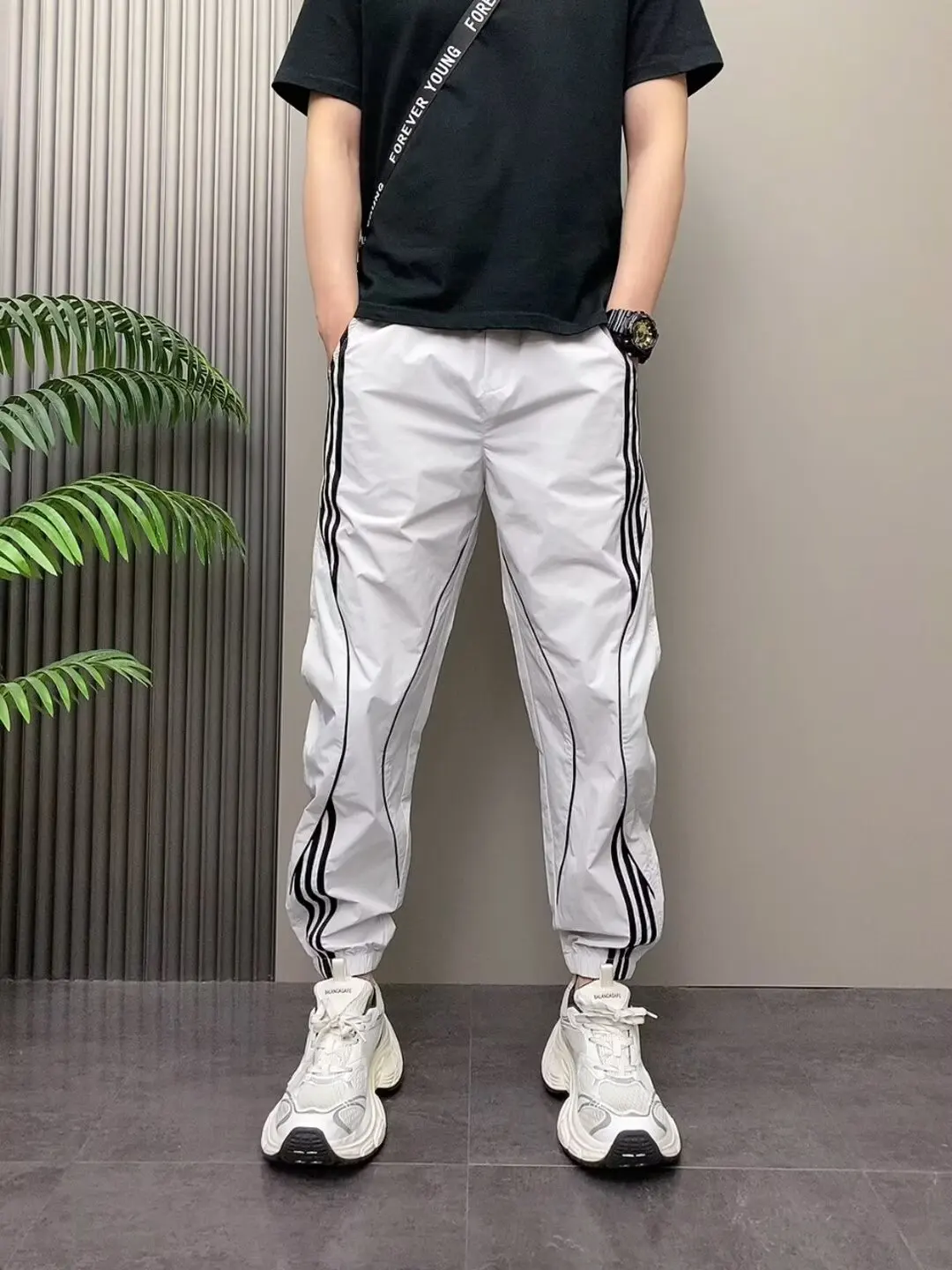 

Летние новые повседневные брюки в американском стиле в полоску, мужские быстросохнущие спортивные брюки с завязками на щиколотке, уличные шаровары с зарядкой