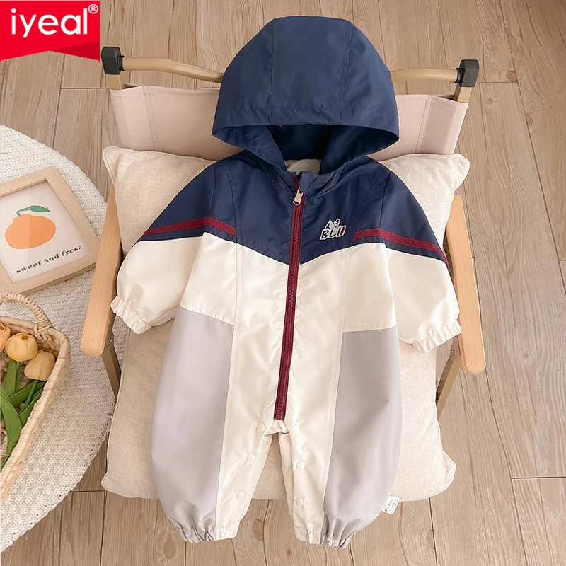 

IYEAL Baby Spring Clothes Windproof Stormtrooper Handsome Hooded Coat Male Baby jumpsuit Newborn Outward Climbing Clothes
