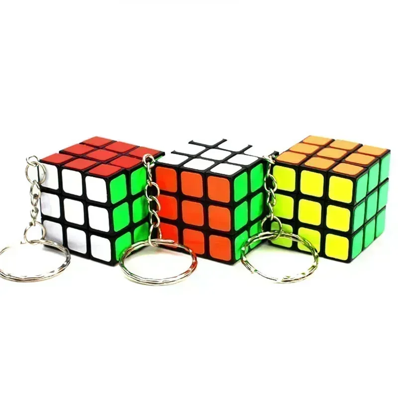 Magic Cube Keychain Professional 3x3x3 Speed Puzzle Cube Pendant Mini Magic Cube Toys Kids Education Learning Gift Toys