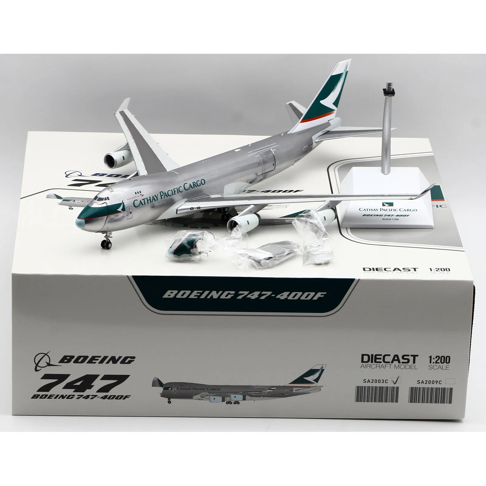 SA2003C Alloy Collectible Plane Gift JC Wings 1:200 CATHAY PACIFIC CARGO Open Door Boeing B747-400 Diecast Aircraft Model B-HUP