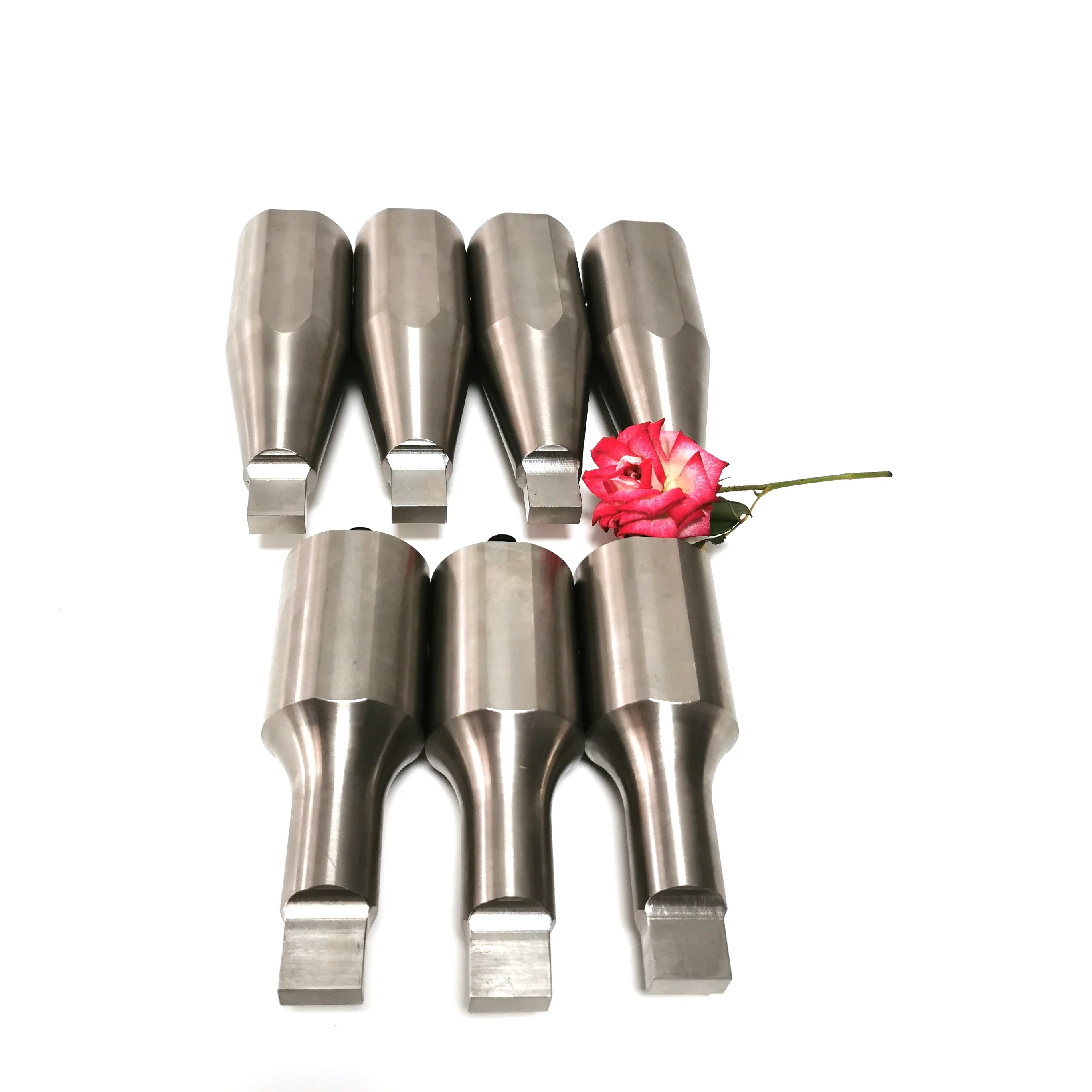 

15khz/20khz/28khz/35khz/40khz Customized Steel/Aluminium/Titanium Material Ultrasonic Spot Welder Tips