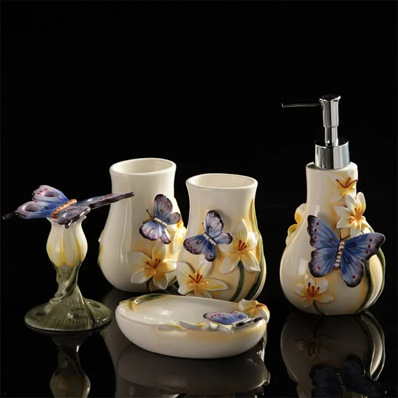 

Shampoo Dispenser Soap Dispenser Bathroom Kit Five-piece Sanitary Ware and Bathroom Set Toiletries and Bathroom Supplies