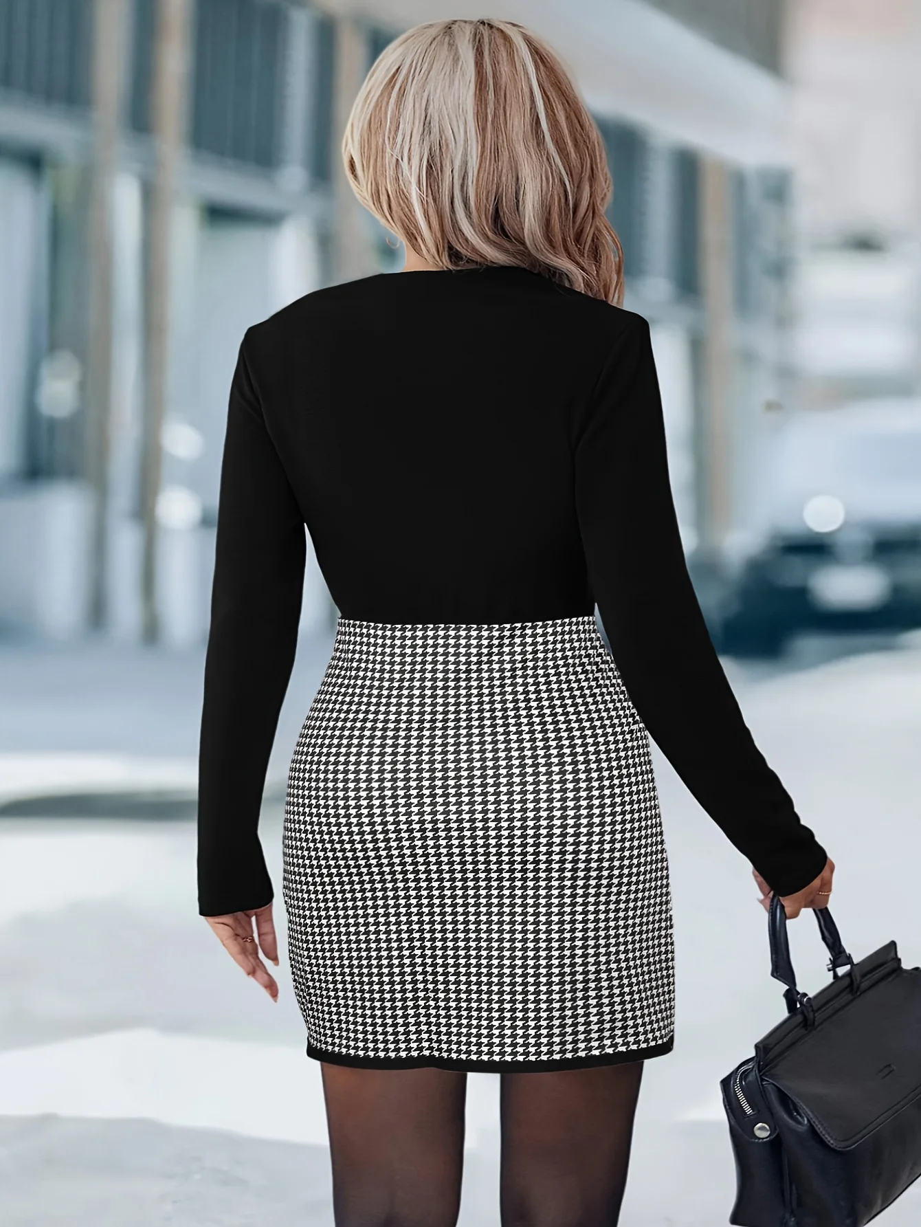 Plus Size Long Sleeve V-Neck Dress for Women Elegant Houndstooth Pattern Stylish and Comfortable Perfect for Office or Evening W - Image 4