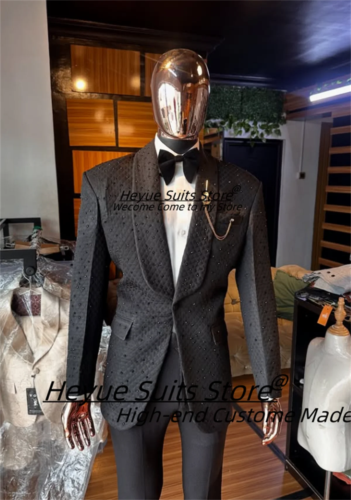 

Handsome Black Men Suits Customized Slim Fit Shawl Lapel Groom Wedding Tuxedos Shiny Diamond 2 Pieces Sets Male Prom Blazers