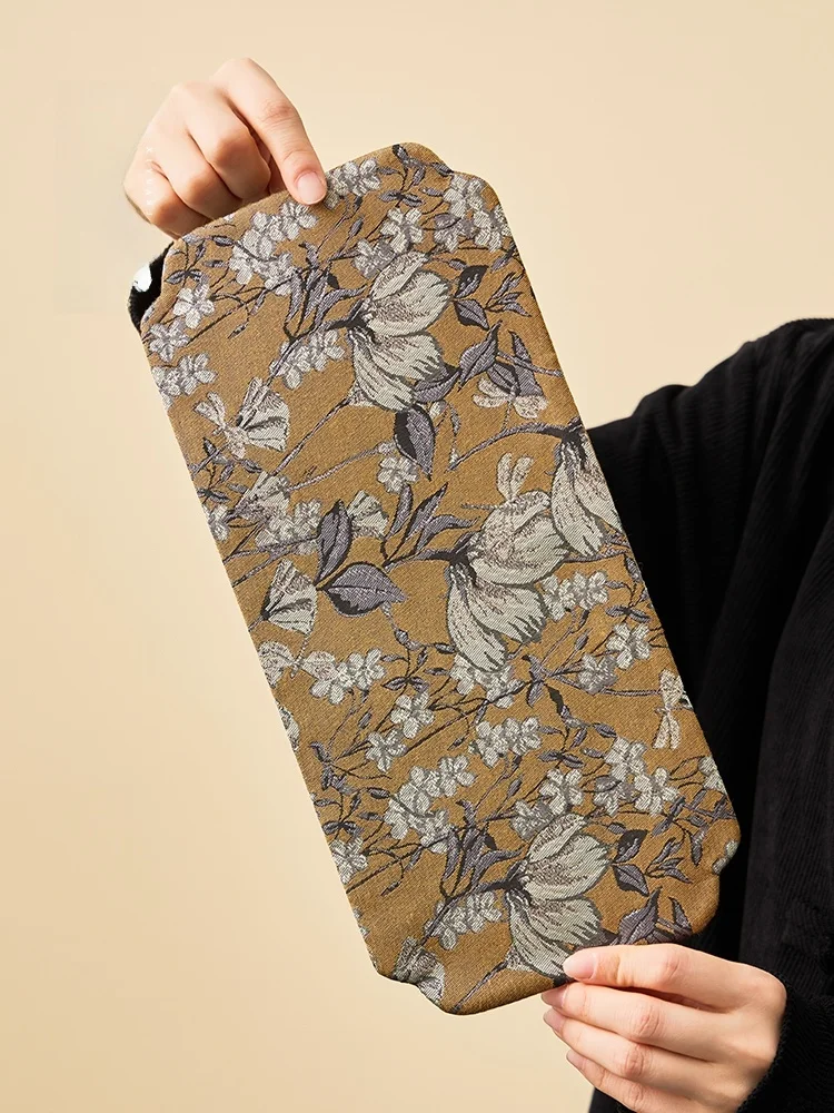 Chinese Style Tea T…