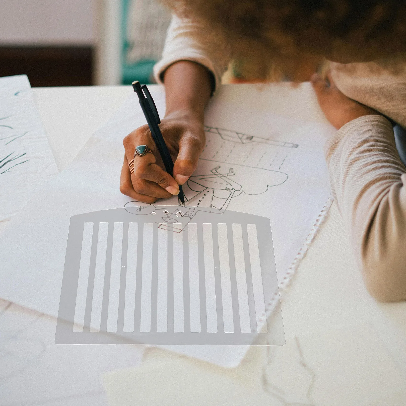 Plastic Line Drawing For Students Multi-Function Reusable With Centimeters Lightweight Portable Classroom Supplies Convenient